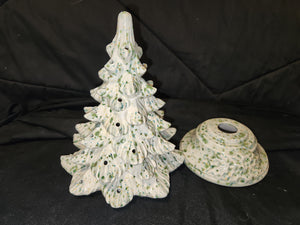 Ceramic Decoration - Tree, Nowell: Small; Base - Holly; Lighted