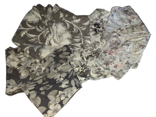 Infinity Scarf - Fashion	Florals - Neutrals, Monochromatic