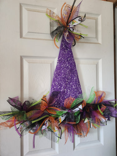 Wreath Decoration - Purple Hat, Witch Theme