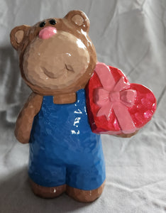 Ceramics - Bear, Chiseled w/Chocolate Heart