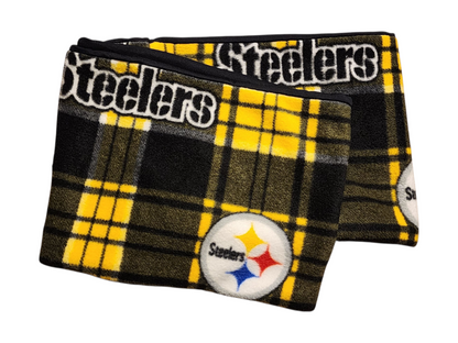 Handmade Infinity Scarf – Licensed Pittsburg Steelers Team Spirit