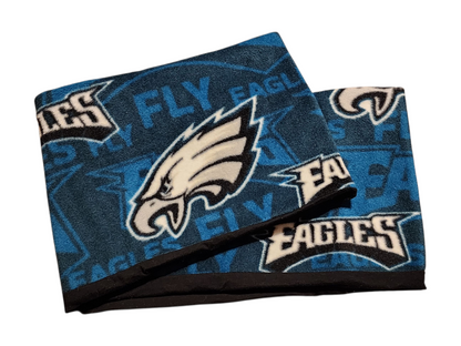 Handmade Infinity Scarf – Licensed Philadelphia Eagles Team Spirit