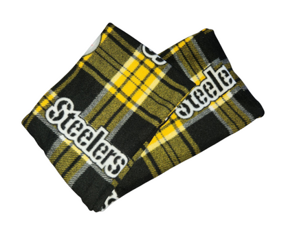 Handmade Infinity Scarf – Licensed Pittsburg Steelers Team Spirit
