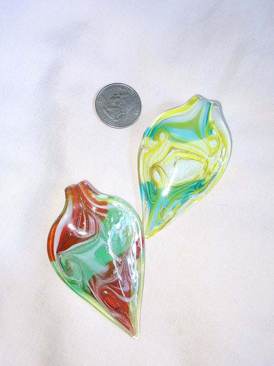 Jewelry Destash, Glass Pendant - Spear
