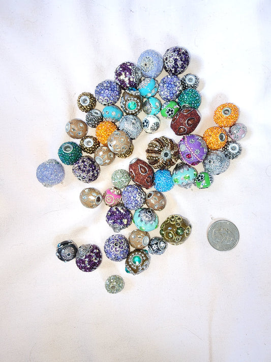 Jewelry Destash, Assorted Jesse James Beads