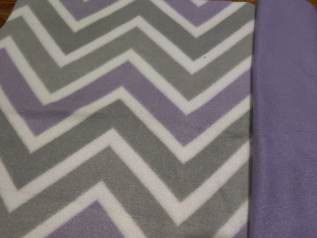 Small Pet Bed - Chevron, Lilac & Grey Fleece::Lilac Fleece