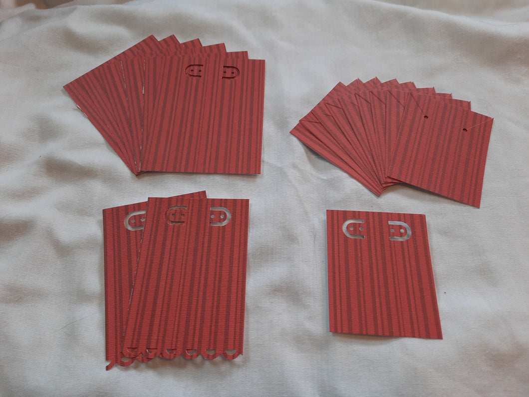 Display Card - 2.5x3-3.25x4 - 28pcs - Stripes, Reds