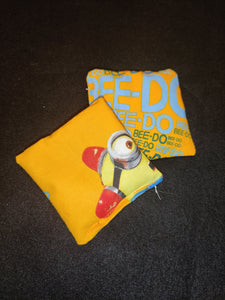HAND WARMER PAIR (Small-Kids) - Despicable Me, Minions "Bee-Do" Cotton