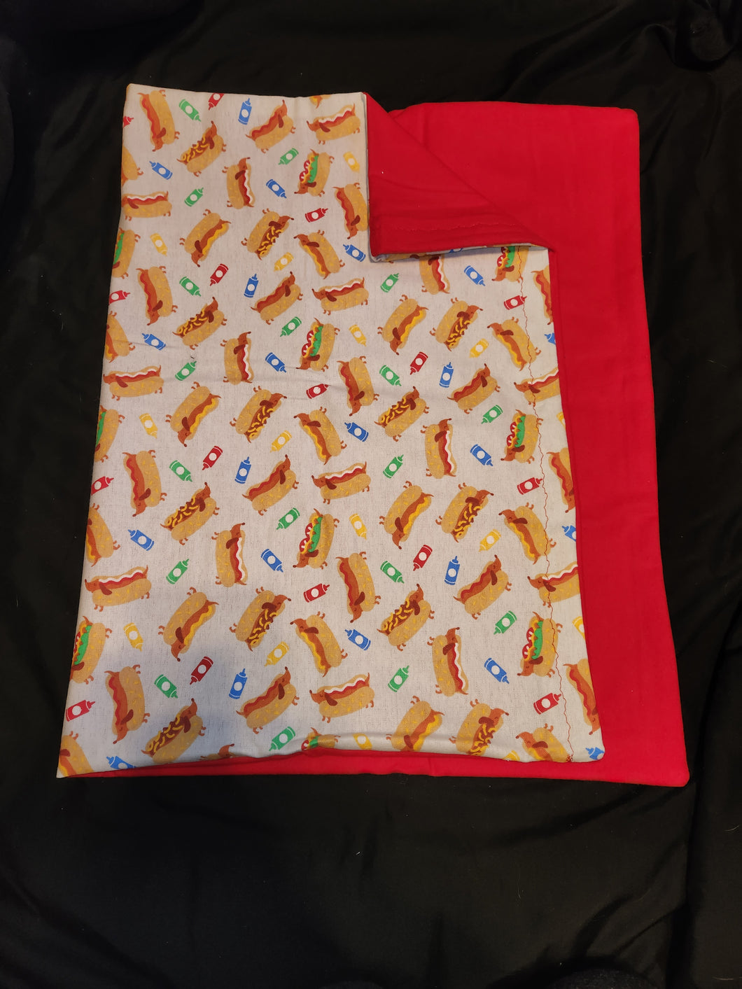 Pillowcase - Weiner Dogs with Condiments on Light Grey Flannel::Red Flannel